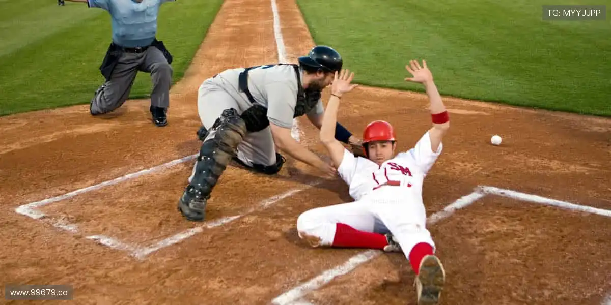 🎮潮流周边，让热爱从赛场延伸到生活！🌟